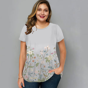 Plus Size Women's Flower Short Sleeve Tee