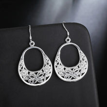 Load image into Gallery viewer, Sterling Silver Naturesque Earrings
